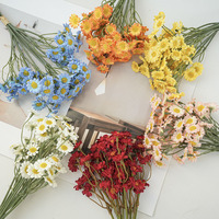 Buket Bunga Buatan Daisy Kain Sutra Gaya Retro Memancarkan Nuansa Mewah Seperti Asli Gaya Chamomile Bunga Pengantin Pernikahan