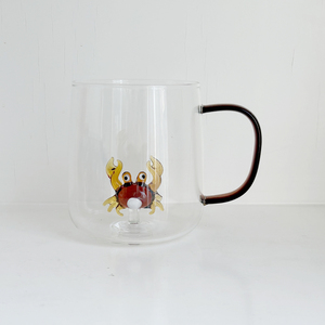 Tazza da <span class=keywords><strong>Caffè</strong></span> in Vetro Borosilicato Resistente al Calore con Granchio 3D all'Interno, Manico Colorato, Design Carino Ispirato alle Creature Marine - Product Image 1