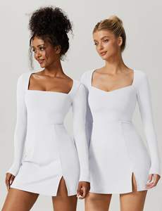 فستان نسائي برقبة مربعة من الجسم بأكمام طويلة وفتحة جانبية فساتين قصيرة مضيئة - Product Image 6