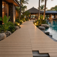 Tarima de WPC de Grado Resort Ynori, Coextrusión, Roble con Relieve Profundo, 25mm 160mm, Canal Redondo para Jardín, Resistente al Fuego, Venta al por Mayor
