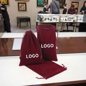 Sacs cadeaux personnalisés de luxe en velours rose avec cordon de serrage, petites pochettes en tissu 5*7CM, recyclables pour montres et écouteurs - Product Image 6