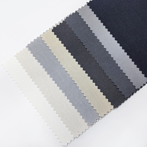 Tessuto Oscurante Nero per Tende a Rullo - Product Image 1