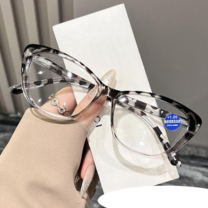Nuevas <span class=keywords><strong>Gafas</strong></span> <span class=keywords><strong>de</strong></span> Lectura Elegantes con Protección Anti Luz Azul y Alta Definición, Hechas en China para Personas <span class=keywords><strong>de</strong></span> Mediana Edad y Mayores - Product Image 5