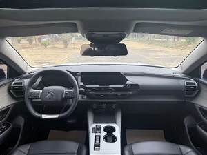 Citroën <span class=keywords><strong>C5</strong></span> <span class=keywords><strong>X</strong></span> d'<span class=keywords><strong>occasion</strong></span>, conduite à gauche, automatique, traction avant, 1.6T Turbo, intérieur foncé, caméra de recul, faible kilométrage, 2021-2024 - Product Image 6