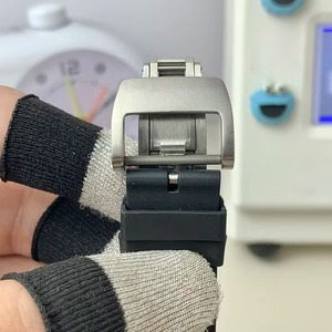 Montre Homme Série Luxe Moderne Squelette Mécanique Automatique Boîtier en Fibre de Carbone Composée Étanche Lumineuse Tendance Sportive 2026 - Product Image 5