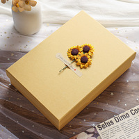 Boîte cadeau rectangulaire en papier kraft vide avec couvercle et base pour souvenirs, grand emballage cadeau élégant pour artisanat