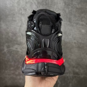 Baskets LED lumineuses tendance, de luxe, respirantes, pour femmes, chaussures de sport, de course, de marche décontractées pour hommes, qualité supérieure - Product Image 4