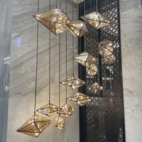 Lustre moderne en verre géométrique en forme de diamant, luminaire suspendu multi-têtes pour villa, escalier, hall d'hôtel, décoration intérieure