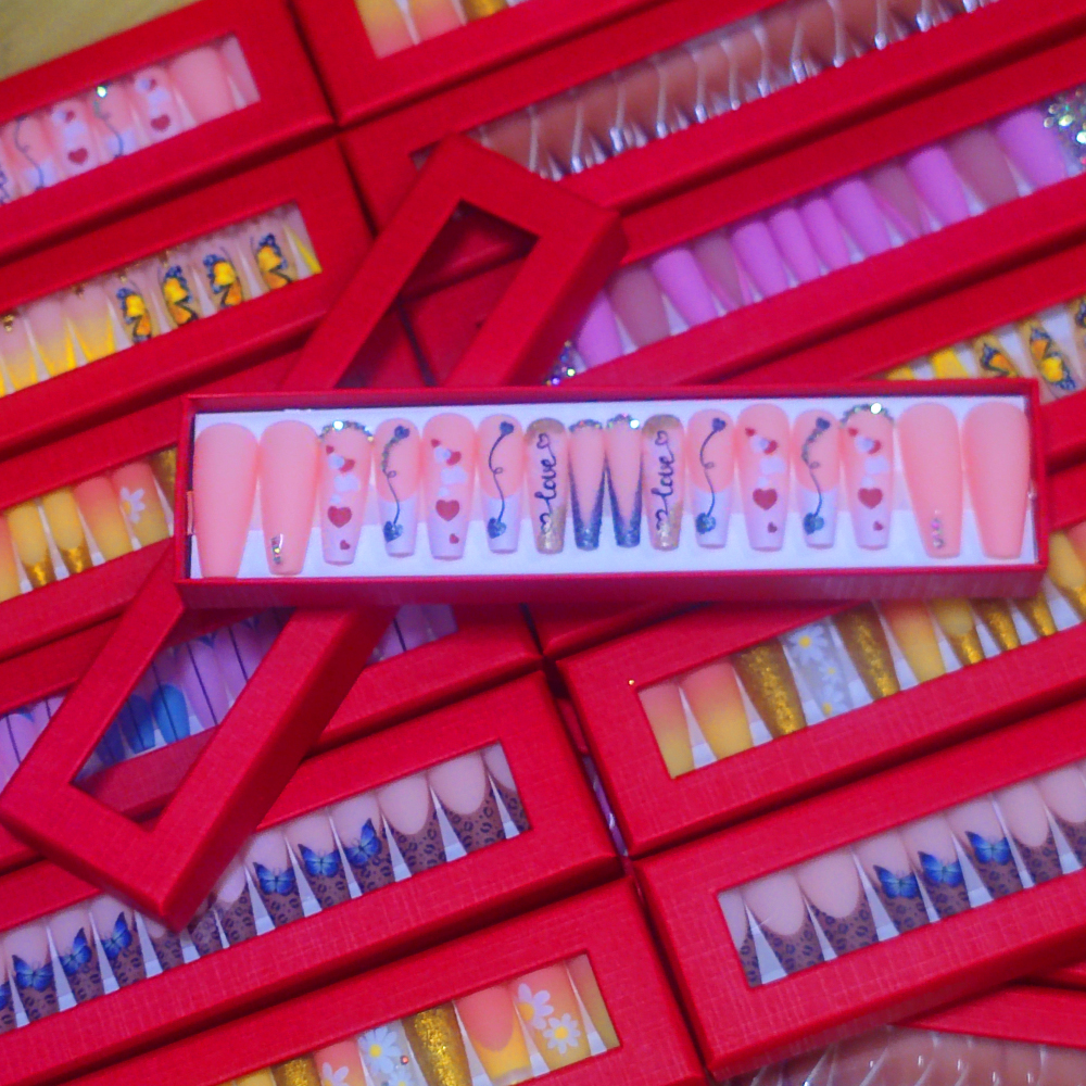 Новая балерина, светящиеся в ночи, накладные ногти, Западный индивидуальный стиль, набор пальцев, длинный искусственный пресс для ногтей