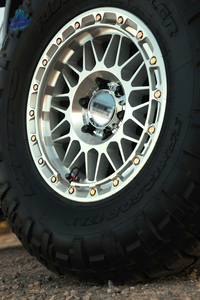 Rines Todoterreno KMC ATTACK con Patrón de Pernos para Ford F150 Raptor y Chevy Suburban - Product Image 4