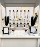 Distributeur de parfum innovant en gros pour 6 flacons avec support métallique, idéal pour mariages et décoration commerciale
