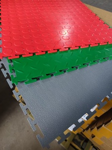 Thick PVC Interlocking Workshop Floor Heavy Duty Design for Truck Repair Centers and Industrial Garages - Product Image 1