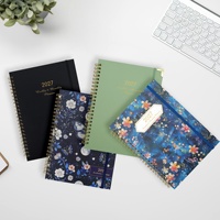 Carnet spirale 2027 FY001 – Agenda hebdomadaire transfrontalier A5 – Version anglaise pour le commerce extérieur – Cadeau personnalisable de haute qualité