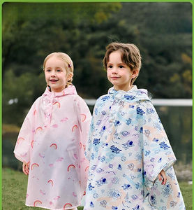Impermeable Infantil Transparente <span class=keywords><strong>con</strong></span> Diseño de Unicornio Arcoíris Espacial, <span class=keywords><strong>con</strong></span> Visera, Ligero, para Niños y Niñas - Product Image 2