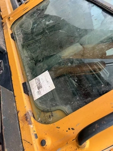 รถขุดล้อยางฮุนได โรเบ็กซ์ 60WVS มือสอง ขนาด 6 ตัน สภาพดี พร้อมเครื่องยนต์ PLC และเกียร์บ็อกซ์ที่ได้รับการบำรุงรักษาอย่างดี - Product Image 5