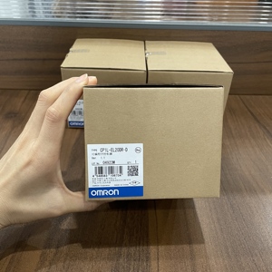 Controlador PLC CP1L-EL20DR-D con 12 Salidas de Relé y Puerto Ethernet para Sistemas de Automatización Industrial - Product Image 6