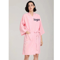 Robe de coiffure imperméable et résistante au blanchiment avec manches, logo personnalisé, pour coupe de cheveux, esthétique, spa, salon, cape de barbier, tablier kimono