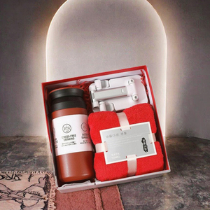 ชุดกล่องของขวัญขวดน้ำสำนักงานสีแดง ยี่ห้อ HBC ใหม่ รับทำโลโก้ตามสั่ง MOQ ต่ำ สำหรับสุภาพสตรีในวันวาเลนไทน์ - Product Image 3