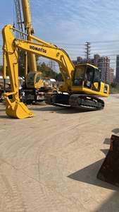 รถขุดขนาดเล็ก Komatsu PC200-7 น้ำหนักใช้งาน 1.8 ตัน พร้อมใช้งานเต็มประสิทธิภาพ ปั๊มไฮดรอลิก Kawasaki เครื่องยนต์ Hino มือสอง - Product Image 2