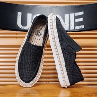 Sepatu kanvas abu-abu pria RO, bernapas dan ringan, cocok untuk musim panas.