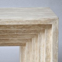 Table console moderne en travertin à niveaux, style nordique, pour la décoration intérieure