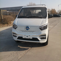 KAMA nouveau mini-camion électrique EV1 4x2 LHD RHD avec sièges à simple rangée et caméra arrière pour la logistique