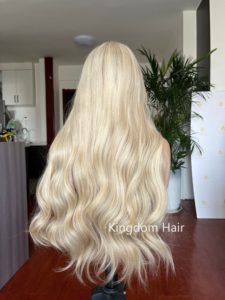 Perruque Lace Front Premium 100% Cheveux Humains pour <span class=keywords><strong>la</strong></span> Modestie Juive, Dentelle Suisse Invisible, Ligne de Cheveux Naturelle, Ondulations Blond Cendré Soyeuses - Product Image 5