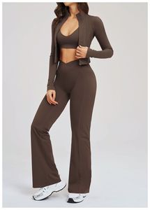 Ensemble de sport et yoga 3 pièces pour femme – Soutien-gorge sexy, veste à manches longues et taille élastique, pantalon taille haute en Spandex/Nylon – Idéal pour l'entraînement et le fitness - Product Image 5