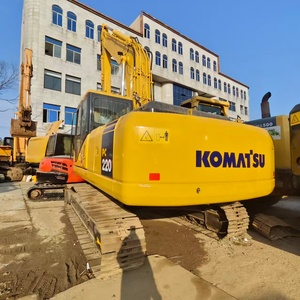 Excavatrice sur chenilles Komatsu PC220 d'occasion, 22 tonnes, machine de construction lourde, boîte de vitesses, pompe, roulement, moteur en parfait état de marche - Product Image 3