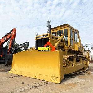 Bulldozer Caterpillar D7G d'occasion, cabine ouverte, modèle 2016, puissance 250 kW, capacité de nivellement de 4 m, prêt pour les travaux de construction routière, à vendre - Product Image 1