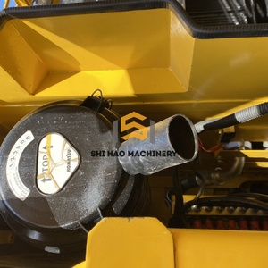 Excavatrice sur chenilles Komatsu PC160 d'occasion de 16 tonnes, importée directement du Japon, pour les travaux d'ingénierie des pipelines et d'excavation souterraine - Product Image 4