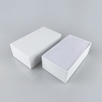 Boîte d'emballage universelle en carton blanc pour téléphones mobiles et accessoires, matériaux recyclés pour diverses marques et appareils photo