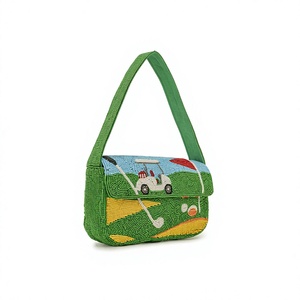 Bolso Rectangular Hecho a Mano con Cuentas de Vidrio y Bordado de Poliéster con Diseño de Carrito y Palo de Golf - Product Image 1