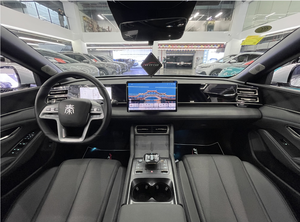 BYD Qin L 2025 DM-i 120KM L2 ADAS Berline Hybride Rechargeable Intelligente pour la Famille - Product Image 4