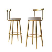 Chaise haute avec dossier en fer forgé au design innovant pour café et restaurant