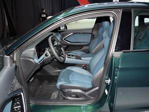 2024 MG7 2.0L升涡轮增压奖杯超级智能驾驶版自动R18欧六气/汽油轿车新款左手暗 - Product Image 5