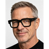 Monture de lunettes haut de gamme en corne de buffle véritable, faite à la main, couleur unie, pour hommes et femmes, noire, logo personnalisable