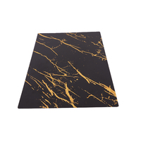 Panneau mural en couleurs de marbre Surface de table imperméable enduite PVC transfert à chaud feuille de marbre UV colle sur le mur