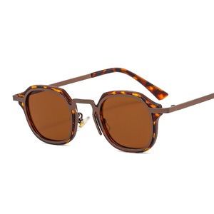 Nouvelles idées de produits lunettes de soleil rondes littéraire à petite monture, verres dégradés Vintage à monture métallique, <span class=keywords><strong>2022</strong></span> - Product Image 4