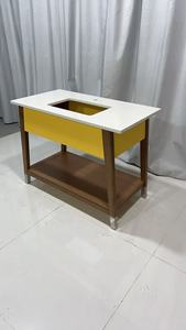 Mobile Lavabo Commerciale per Camere d'Albergo, Lavabo da <span class=keywords><strong>Bagno</strong></span> Freestanding con Top in Quarzo, Gambe in Metallo e Vano Contenitore Aperto per Hotel di Lusso - Product Image 4