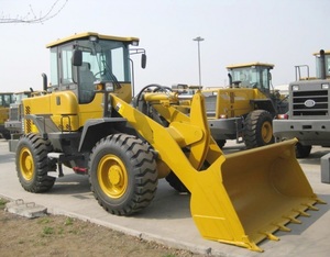 Produits les plus vendus : Chargeuse sur pneus 3 tonnes LG936L avec godet de 1,8 m³ pour l'exploitation minière, l'agriculture et la logistique, avec options d'accessoires (fourche, grappin, pelle à neige) - Product Image 3
