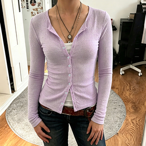 Blusa de Punto para Mujer, Cuello en V, Botones, Manga Larga, Estilo Casual para Oficina, Protección Solar, Nueva Llegada, Ligera - Product Image 2