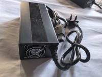Chargeur de batterie au lithium pour scooter HR0017 48V/60V/72V 2-10A réglable avec écran LCD, entrée 110/220V
