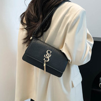 Sacs à main tendance pour femmes en cuir PU de luxe, design carré avec lettres, nouvelle collection 2025, vente en gros