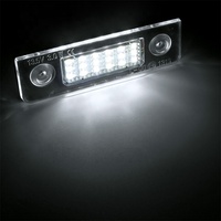 2Pcs Lampe de plaque d'immatriculation arrière à LED pour Skoda Octavia II 1Z Limousine 2008 ~ Octavia II 1Z Kombi 2009 ~ Rommester 5J 2006-2010