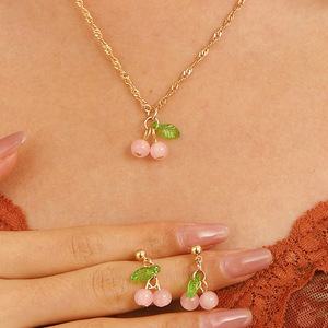Colliers pendentifs simples <span class=keywords><strong>cerises</strong></span> vertes pour femmes, ensemble boucles d'oreilles chaîne clavicule <span class=keywords><strong>cerises</strong></span> rouges, accessoires bijoux - Product Image 4
