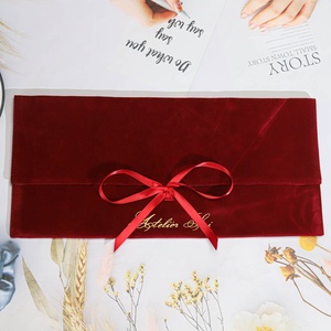 Pochette de luxe en velours rouge avec logo personnalisé, pour bijoux, cosmétiques, pinceaux, emballage, portefeuille cadeau, rangement de parfum, sac anti-poussière en velours - Product Image 4