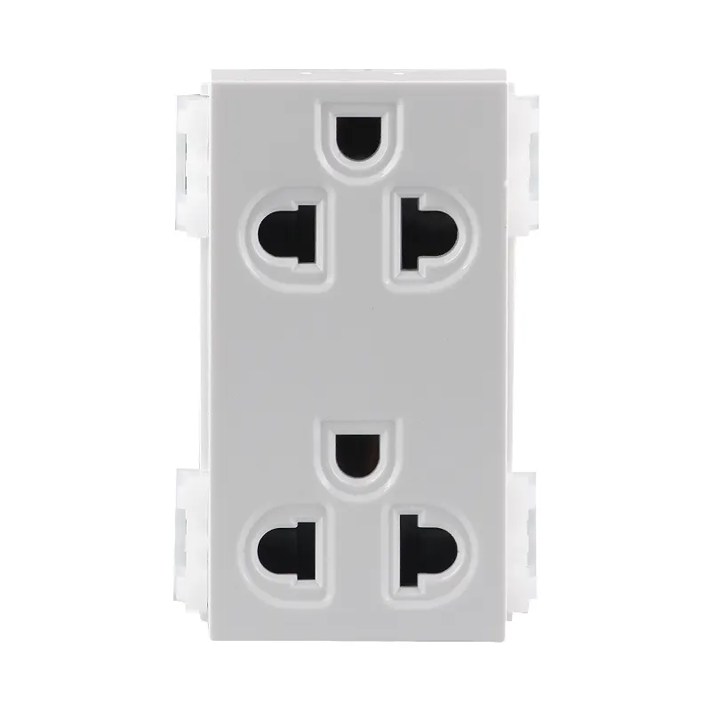 36mm X 46mm 3-Position American 16A Power Socket 86 Panel Power Socket