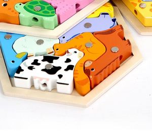 Juguete Montessori 3 en 1 de Madera: Tablero de Actividades, Rompecabezas de Pesca, Bloques y Formas, Juguete de Enhebrar con Certificación CE para Niños de 3 a 4 Años - Product Image 6