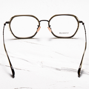 Gafas de titanio rectangulares de montura completa, color sólido, unisex, ligeras, para corrección de la visión en adultos - Product Image 6